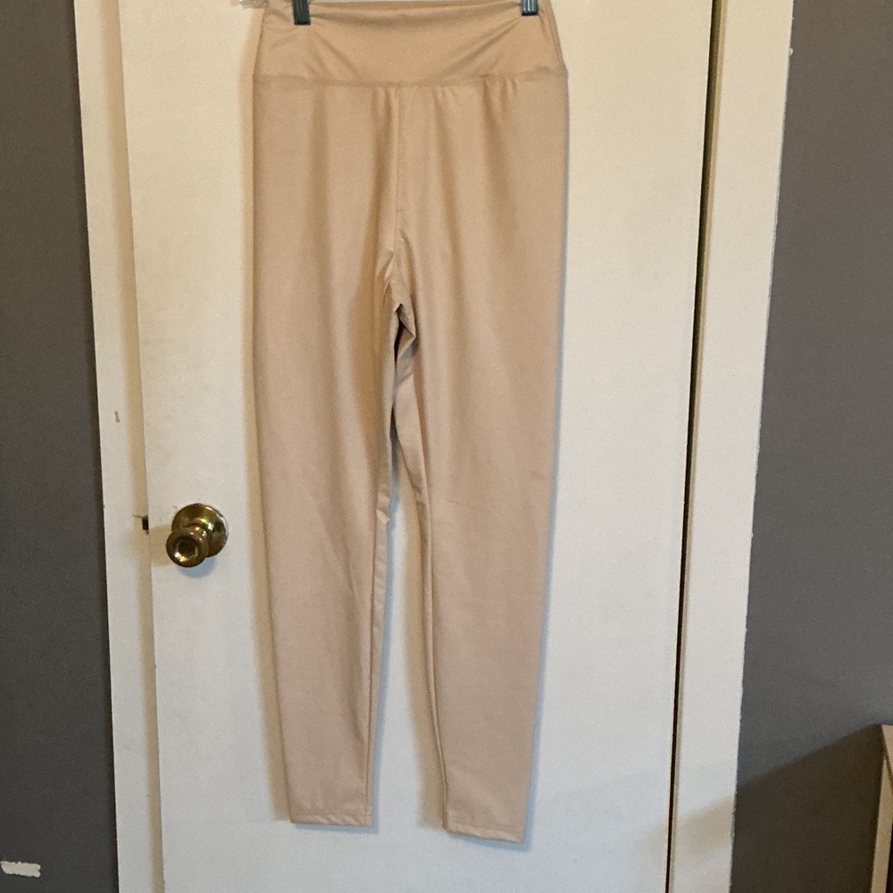 aerie High-Waist Leggings in Light Beige